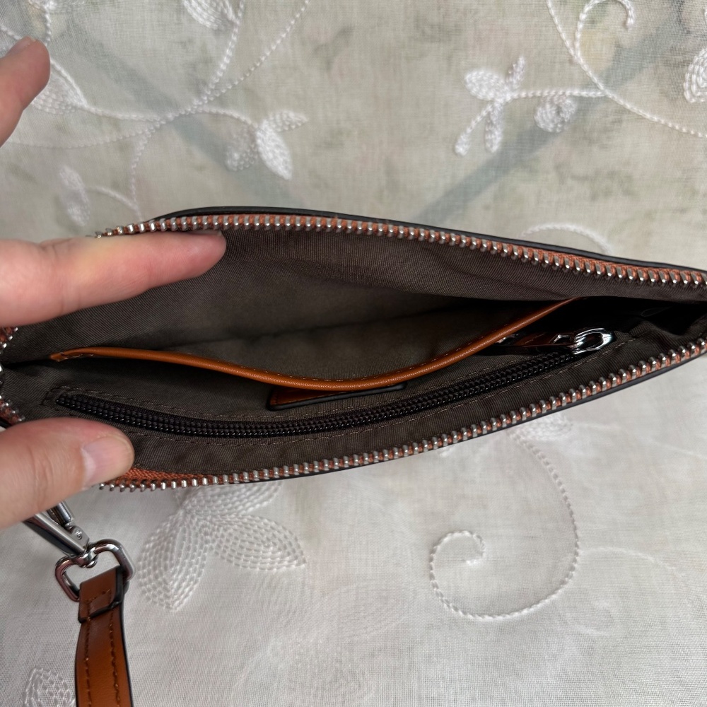 Bostanten Brown genuine leather clutch travel bag with wristlet attachable strap - Picture 6 of 12